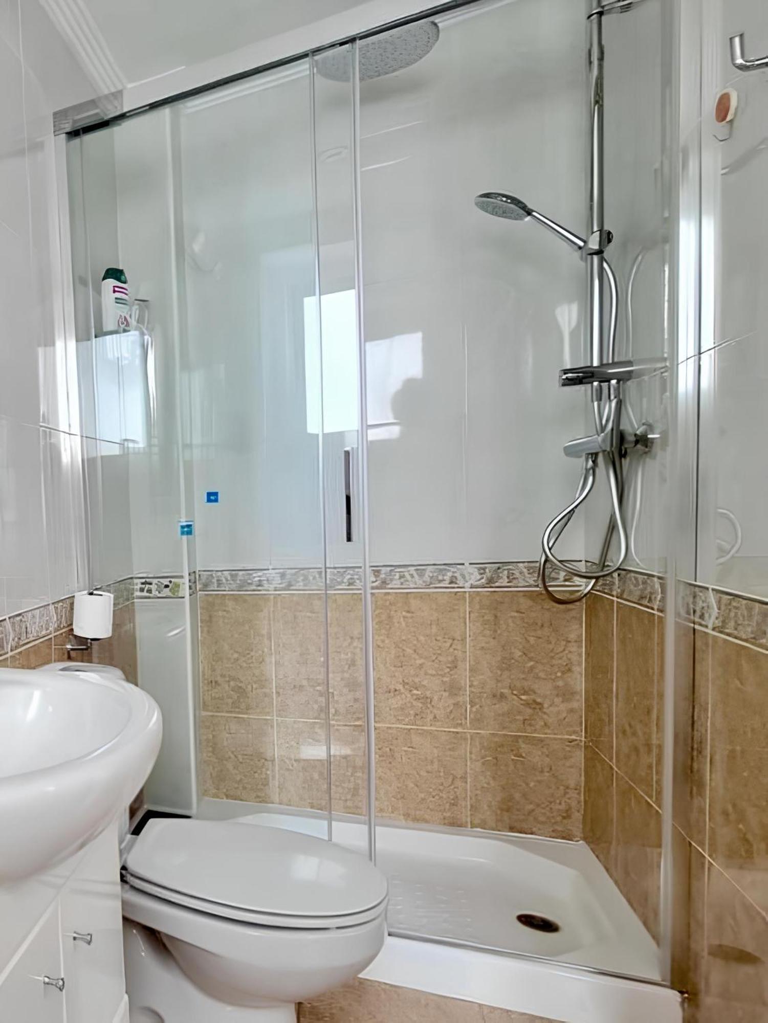 Seaview Heaven - Playa A 100M Apartment ซานตาโปลา ภายนอก รูปภาพ
